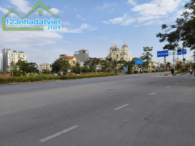 Bán lô đất  DT 337 M mặt đường Lê Hồng Phong Hải An