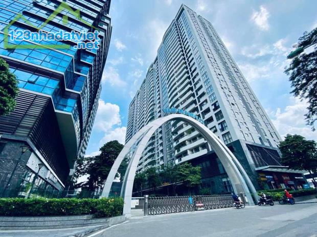 CHÍNH CHỦ BÁN GẤP Căn hộ chung cư cao cấp Tràng An ComPlex Phố Phùng Chí Kiên 95m 8.8ty