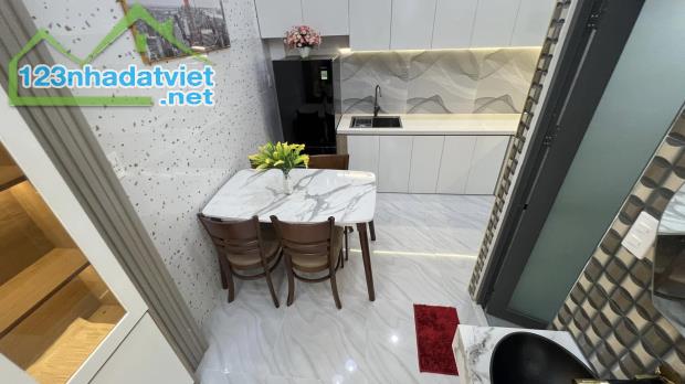 NHÀ MỚI ĐẸP VÔ Ở NGAY - DTSD62M2- 2 TẦNG - FULL NỘI THẤT - GIÁ HƠN 3 TỶ - 1