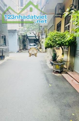 Gần Mặt tiền Nguyễn Văn Lượng 3 tầng 45m2 - HXH sát KDC Cityland Hill - Nhỉnh 4 tỷ - 1