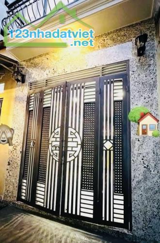 Gần Mặt tiền Nguyễn Văn Lượng 3 tầng 45m2 - HXH sát KDC Cityland Hill - Nhỉnh 4 tỷ - 2