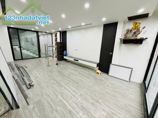 Cho thuê nhà MỚI KĐT Văn Quán 90m2 x 5 tầng thang máy 40tr 0903409888 - 2