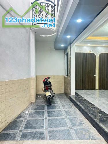 BÁN NHÀ PHỐ KHƯƠNG ĐÌNH , THANH XUÂN, THANG MÁY, DT 40M2, 6 TẦNG, MT 5.2M , GIÁ 9.9 TỶ - 5