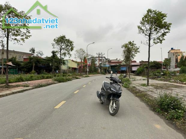 🔥🔥  CỨU CỨU CHỦ CẦN BÁN GẤP 👉LÔ ĐẤT BẢO LONG TỪ SƠN BẮC NINH🚘  🧲 Dt : 68m Mt : 12m - 2