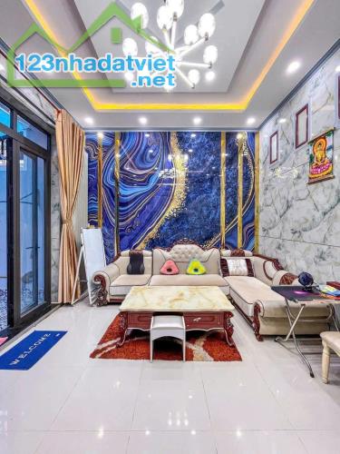 Mua ngay nhà đẹp mặt tiền đường Tôn Đức Thắng, Q.Liên Chiểu, TP. Đà Nẵng