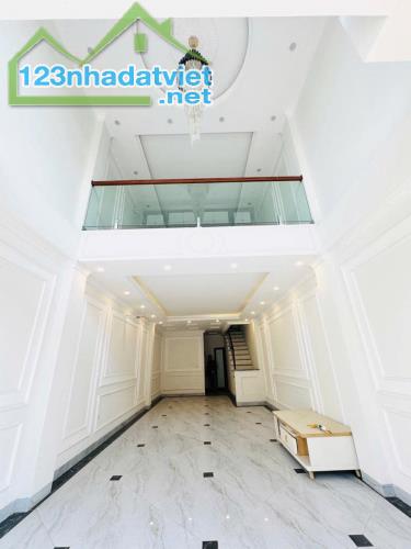 💜BÁN NHÀ MẶT PHỐ ĐÀM QUANG TRUNG 51M2X7T MT 4M CHÀO 16.8 TỶ - KD MỌI LOẠI HÌNH - VỈA HÈ