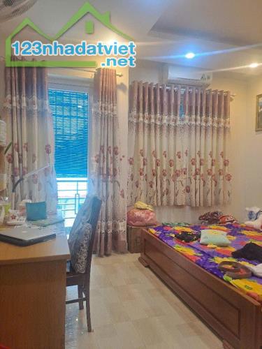 NHÀ ĐẸP P11 GV  - GẦN ST LOTTE NGUYỄN VĂN LƯỢNG & CÔNG VIÊN LÀNG - HXH VÀO NHÀ - DT 78M²- - 1