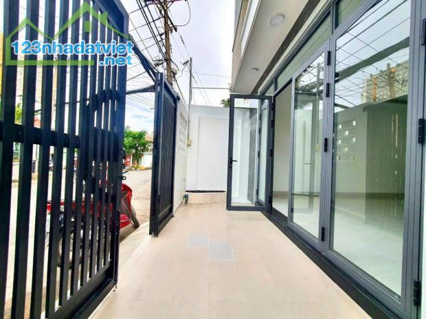 Bán nhà Đỗ Xuân Hợp, PLB, 95m2, ngang 5.5m, gần Metro Bình Thái, nhỉnh 5 tỷ