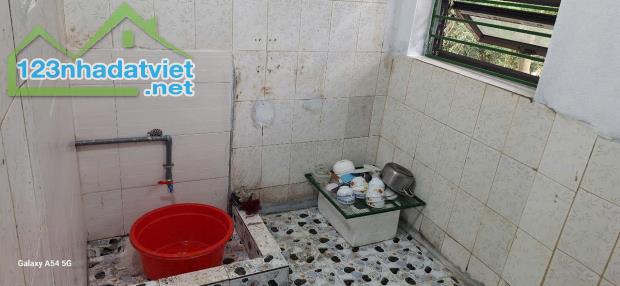 CHO THUÊ PHÒNG TRỌ, KHU PHỐ 5 BỈM SƠN, BAO ĐIỆN NƯỚC, GIÁ 1 TRIỆU - 3
