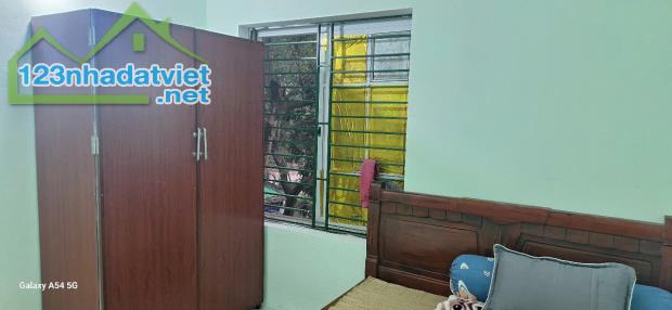 CHO THUÊ PHÒNG TRỌ, KHU PHỐ 5 BỈM SƠN, BAO ĐIỆN NƯỚC, GIÁ 1 TRIỆU - 4