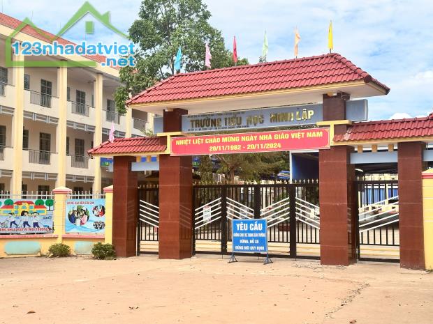 KẸT TIỀN BÁN GẤP LÔ ĐẤT 20X50=1000M2 THỔ CƯ ODT SÁT CHỢ TRƯỜNG HỌC DÂN ĐÔNG GIÁ 490 TR - 1