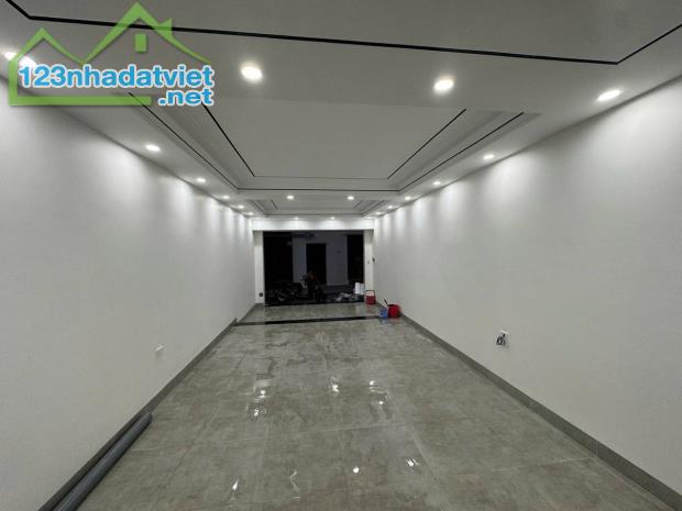 Bán Nhà Phố Trạm Long Biên Hà Nội 56m2 7T Ô Tô Tránh Kinh Doanh  Nhỉnh 16 tỷ - 3