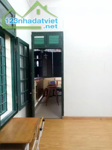 BÁN NHÀ TT HẢI HÀ-GIÁP BÁT-45/90 M . GIÁ 3.2 TỶ    NHÀ ĐẸP Ở NGAY - Ô TÔ ĐỖ CỬA - TIỆN ÍCH