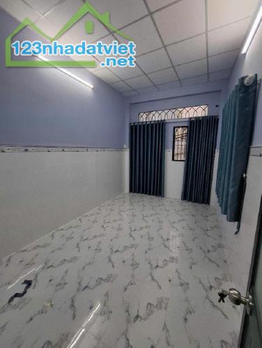 Ngay Vòng Xoay Lê Đại Hành, hẻm 6m thông, 35m2, Nhỉnh 4 Tỷ - 3