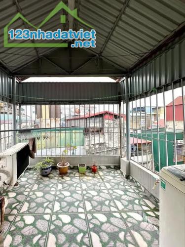 Cho thuê nhà ngõ Phố Khâm Thiên 4 tầng, 20m2, 2 ngủ, 8.5tr ở gia đình - 4