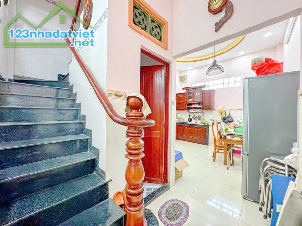 NHÀ 4PN HẺM XE HƠI HUỲNH TẤN PHÁT Q7 - 3
