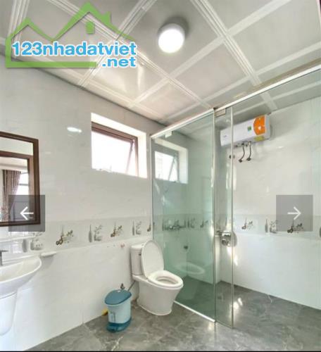 Bán nhà Bạch Đằng,Thượng Lý, Hồng Bàng, Hải Phòng. 4 tầng, 144m2, 18,5 tỷ. Ngang 12m, d2 - 5