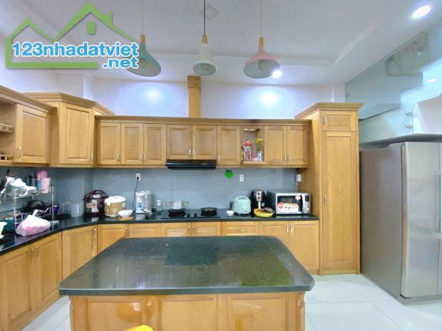 Bán Nhà HXH CMT 8, 105m2, 5 Tầng, Thang Máy, Chỉ 16 Tỷ 5, Phường 15, Quận 10 - 4
