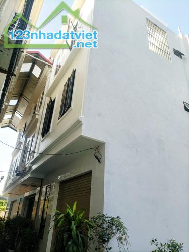 Bán căn nhà 3 tầng xây tâm huyết tại Đồng Hoà, KA, HP