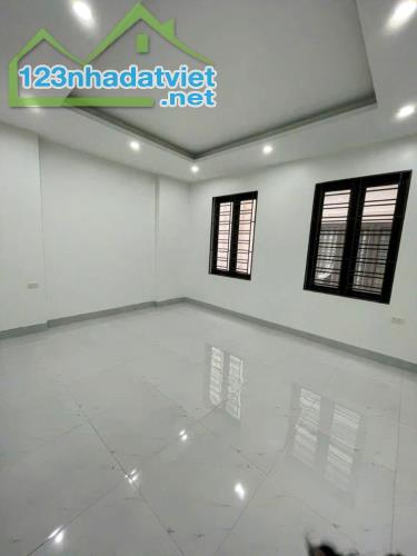Bán căn nhà 3 tầng xây tâm huyết tại Đồng Hoà, KA, HP - 3