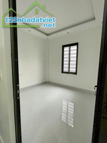Bán căn nhà 3 tầng xây tâm huyết tại Đồng Hoà, KA, HP - 4