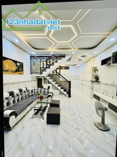 2TẦNG, 6 x 10, CHỈ 3.7 TỎI,   GẦN BÀ HOM, VÒNG XOAY PHÚ LÂM (345] - 3