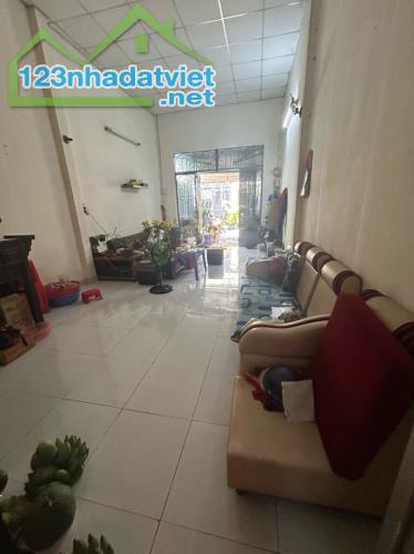 RẺ NHẤT KHU VỰC GẦN CHỢ TÂN HƯƠNG -HẺM XE TẢI THÔNG ĐỘC LẬP- 75M2 (4.1*18.2) -CHỈ HƠN 6 TỶ - 1