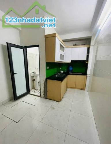 Bán nhà Kim Chung, Đông Anh Ôtô chạy qua 40m², mặt tiền: 3m, 3 tầng, giá 4,35 tỷ - 2
