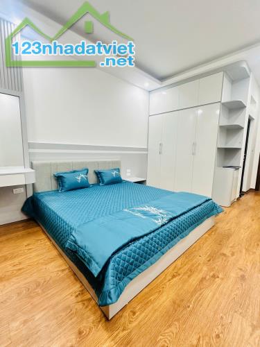 Bán nhà riêng Nguyễn Văn Huyên, Cầu Giấy, Phân lô Ô tô Vỉa hè KD 61m 17 tỷ - 1