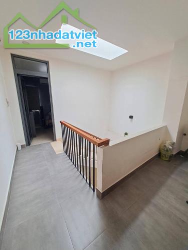 cần bán, KHU KD SẦM UẤT MẶT TIỀN ĐƯỜNG tân thới nhất 10 quận 12, giá siêu rẻ, chỉ 5.998 tỷ - 1