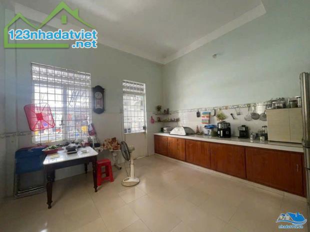 CHÍNH CHỦ bán nhà 1 trệt 1 lầu, 3pn ,2vs đường Nguyễn An, p Vĩnh Lạc, tp Rạch Giá, Kiên - 2