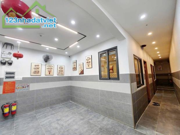 Bán Toà Nhà CHDV Đường Lê Thánh Tôn, Phường Bến Thành, Quận 1, Hồ Chí Minh - 3