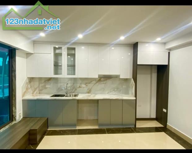 Cần tiền bán gấp nhà Khương Đình diện tích 40m, 7tầng thang máy full nội thất. - 4