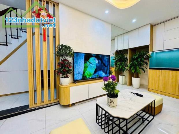 Nhà riêng Phố Kim Ngưu, Quận Hai Bà Trưng 4 tầng, mặt tiền 4,8m. Vị trí đẹp, ngõ thông, cá - 3