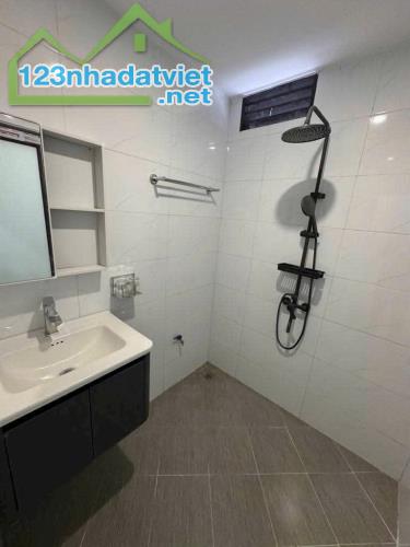 Nhà riêng Phố Kim Ngưu, Quận Hai Bà Trưng 4 tầng, mặt tiền 4,8m. Vị trí đẹp, ngõ thông, cá - 4