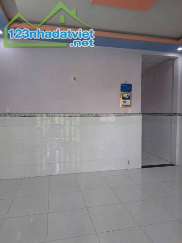 Bán nhà Bình Phú Thành phố Bến Tre, thổ cư 100% 2PN ,sân trước, cửa sau - 5