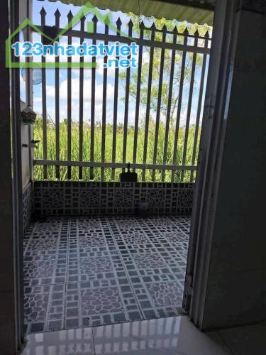 Bán nhà Bình Phú Thành phố Bến Tre, thổ cư 100% 2PN ,sân trước, cửa sau - 2