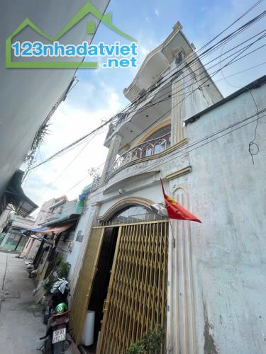 ngây  hồ văn lông .gần chợ bà hôm cũ -tân tạo bình tân -45m x3 tầng hxh tông thoáng - - 4