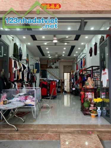 Siêu Phẩm mặt tiền Kinh Doanh ngay chợ Sơn Kỳ Tân Phú 84m2 ,4 Tầng thang máy Nhỉnh 11 tỷ - 1