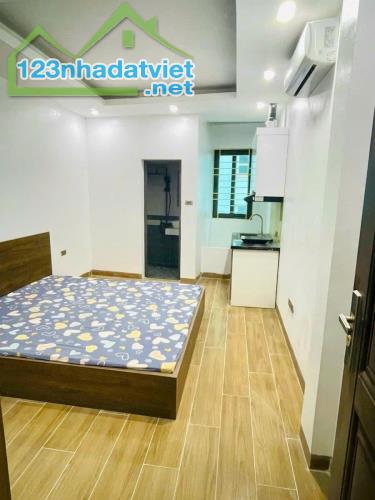 Bán Nhà Phú Diễn 50m², 6 Tầng, Ô Tô Đỗ Cửa, Thang Máy, Dòng Tiền Giá Chỉ 14 Tỷ