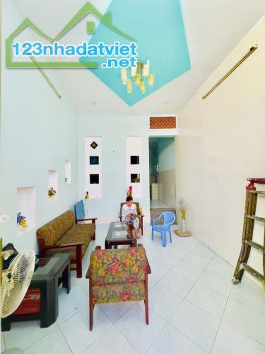 🎺🎸GẤP HẺM XE HƠI 6M- QUẬN 1-TRẦN KHẮC CHÂN-60M2-4 TẦNG- CHỈ 11,6TỶ-Ở NGAY. - 2
