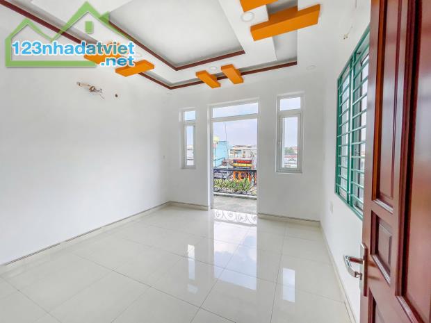 Bán Gấp Nhà Mặt Tiền Ngã Tư Ga – 5 Tầng, Thang Máy, Giá Cực Tốt! - 3