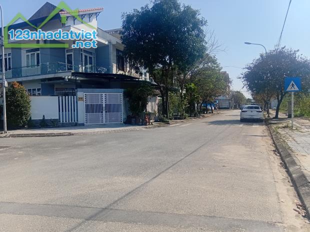 Bán lô đất 105m 2 tại Khu A, Phú Mỹ Thượng, Quận Thuận Hóa, Thành Phố Huế - 1