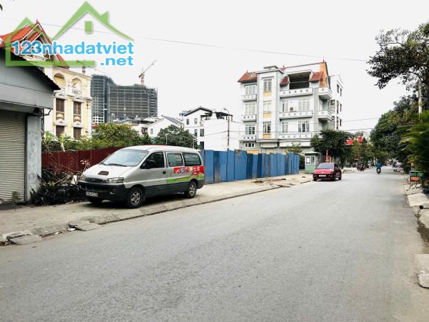 Bán lô Biệt Thự DT  202 M  Đoàn Chuẩn Hoàng Thế Thiện Hải An - 1