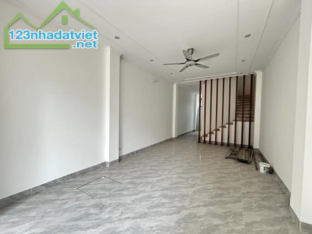 BÁN NHÀ LIỀN KỀ DƯƠNG NỘI – 7 TẦNG THANG MÁY MỚI – 2 MẶT THOÁNG TRƯỚC SAU - LH 0932708823 - 1