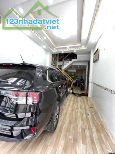 Gấp Bán nhà ngay chợ Bình Thành hẻm 6m xe hơi vào nhà 55m2,4Tầng Nhỉnh 4tỷ - 3