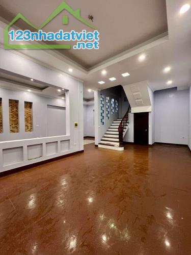 NHÀ NGÕ 376, ĐƯỜNG BƯỞI, BA ĐÌNH- VỈA HÈ- Ô TÔ-KD: 71M X5T, MT 8M, GIÁ 23,5 TỶ - 1