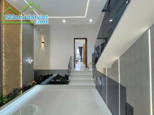 Cần bán gấp căn nhà 100m2 3PN cuối đường Huỳnh Văn Nghệ sổ riêng thổ cư 100% 🏡 - 3