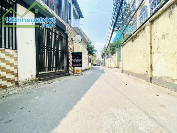 QUÁ NGON - NGAY PHẠM VĂN ĐỒNG - HẺM XE TẢI - 4 TẦNG 4PN - 68M2 - CHỈ CÓ NHỈNH 6 TỶ
