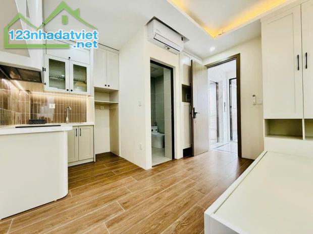 Toà apartment đẳng cấp Tây Hồ 6 tầng x mặt tiền 5M - Lô góc - Thang máy. - 2